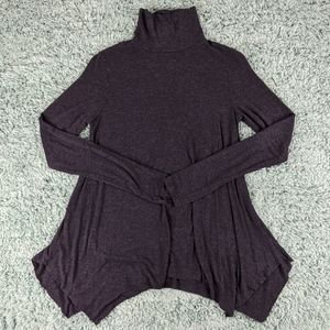 4/$20  AE Flowy Navy/Purple Turtleneck Top